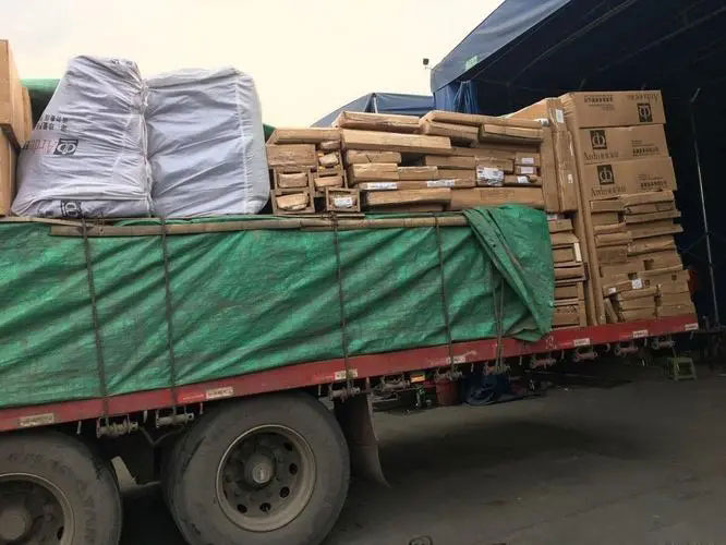 嵩明家具托运